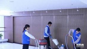 青島市北區(qū)專業(yè)家庭保潔 小時(shí)工、擦玻璃服務(wù)快速上門(mén)，打造潔凈居家生活